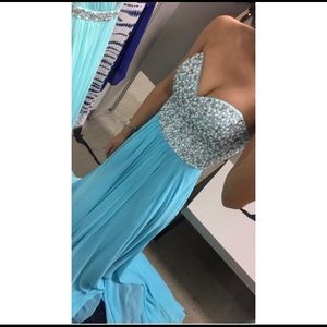✨Prom dress! Never worn!!✨
